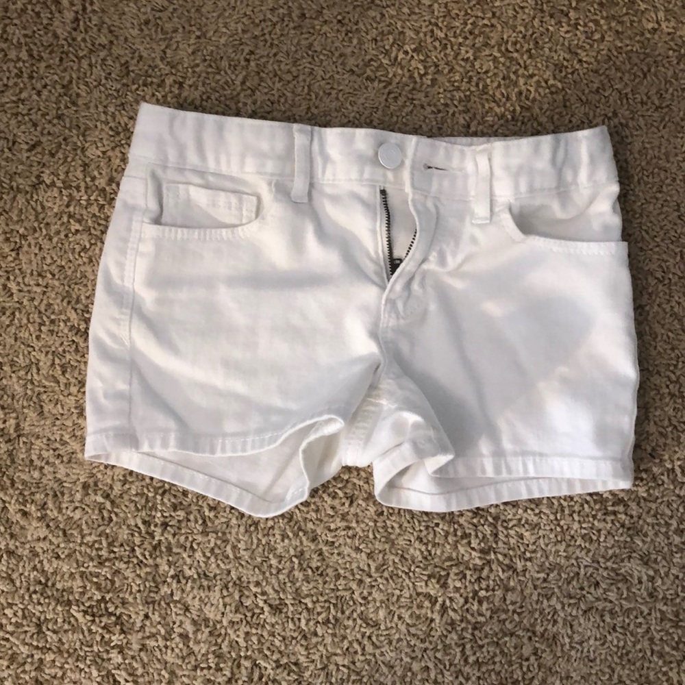 GAP white denim jean shorts